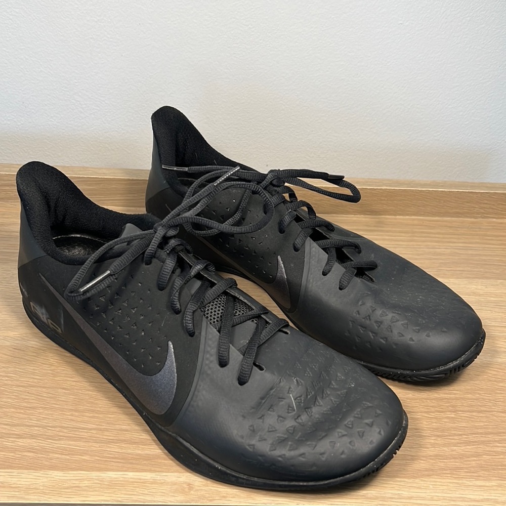 Worn 3 times Nike Air Behold black low basketball shoes sneakers 11 markings